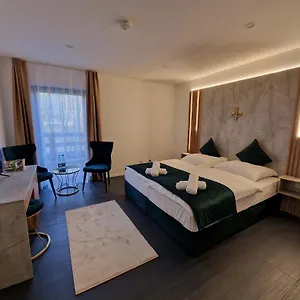 https://resort-lilium-restaurant.com-bavaria.com