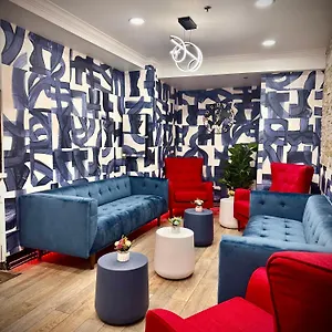 ** Hotel Royal Oak Canada