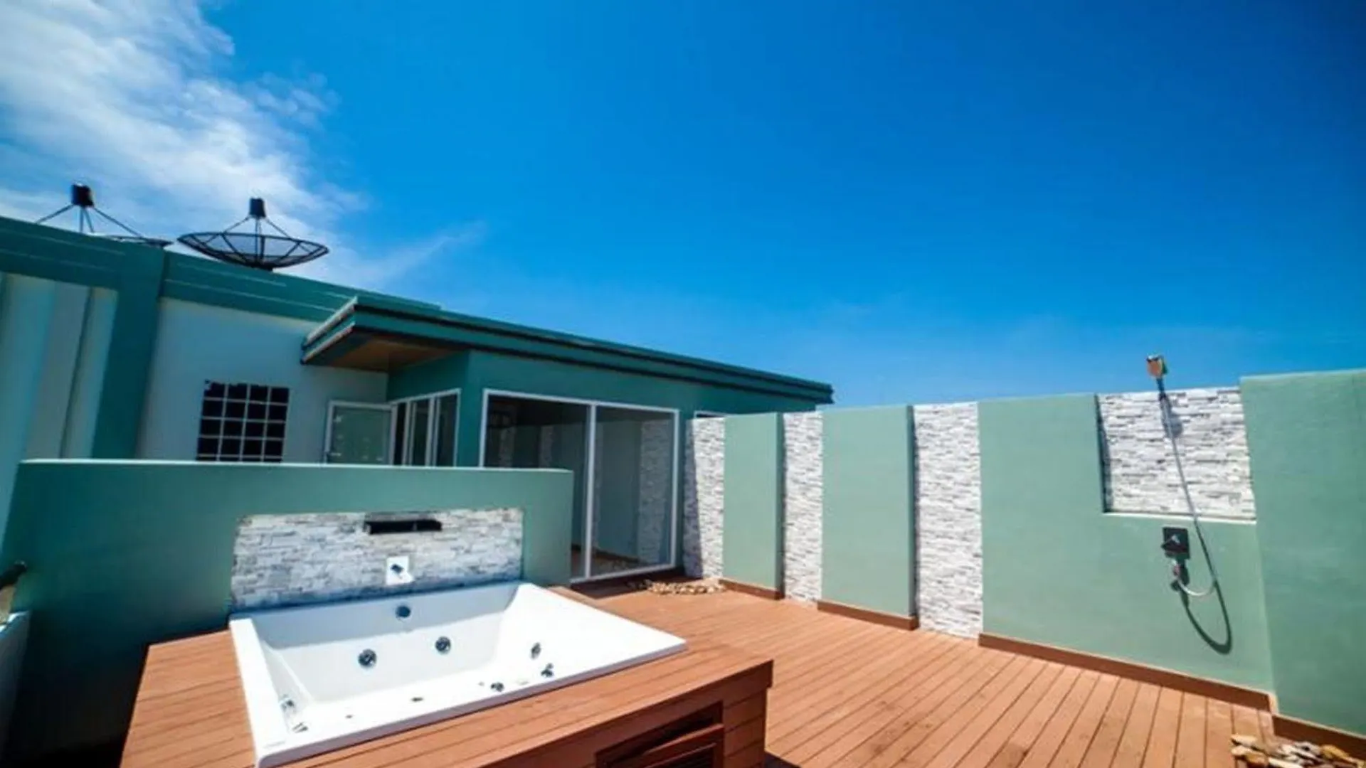 Phi Phi Harbour View Hotel-Sha Extra Plus Hotell