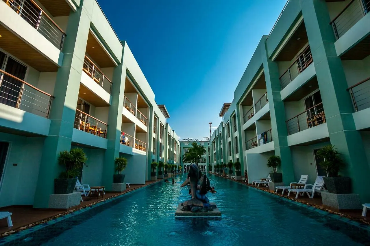 Phi Phi Harbour View Hotel-Sha Extra Plus Phi Phi Don